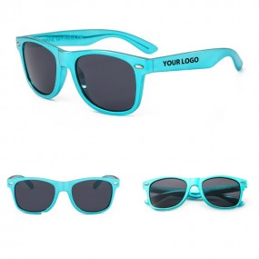 Metallisch aussehende Sonnenbrille bedrucken lassen